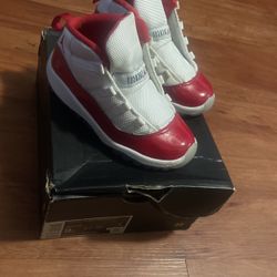 Jordan 11s 
