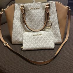 Genuine Michael Kors Purse With Matching Wallet