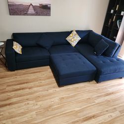 2 Piece Sectional with Stotage Ottoman
