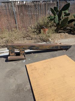 Fork lift