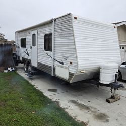 2006 RV Prowler BY Fleetwood 