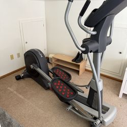 FreeMotion Elliptical 