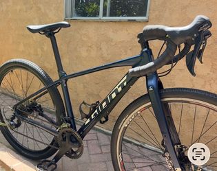 Giant gravel bike (S)