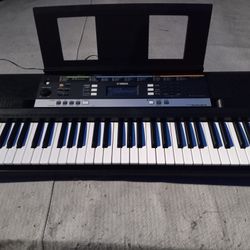 Yamaha Keyboard 