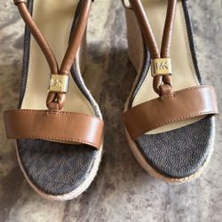 Mk Sandals Vey Good Condition Size 7 