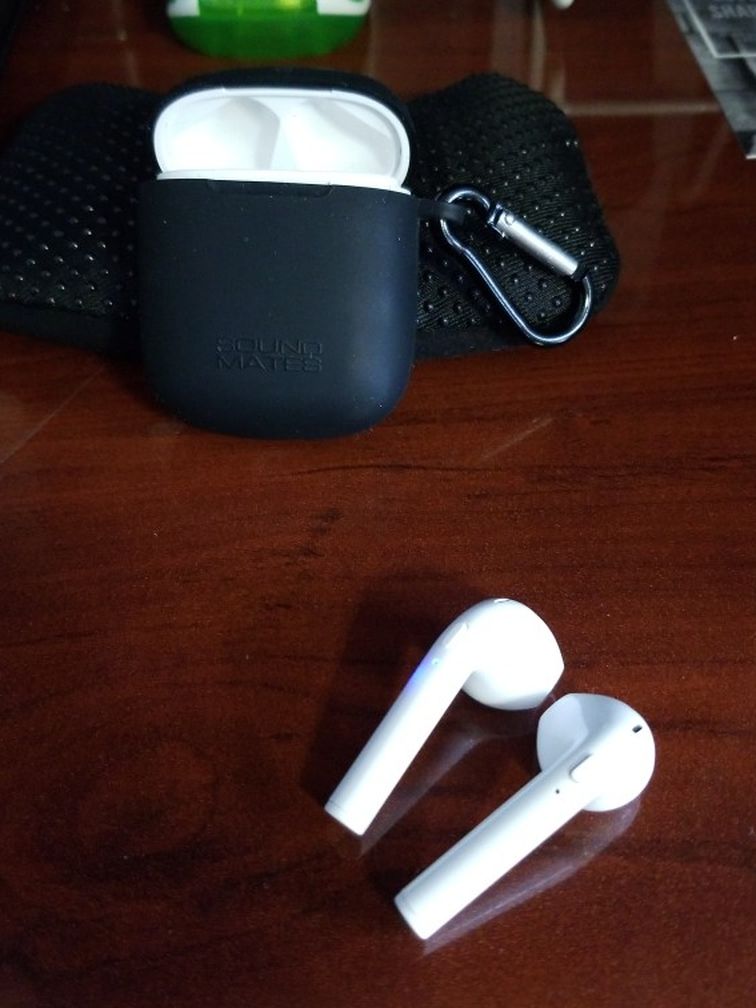 Sound Mates Bluetooth Earbuds