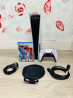 PlayStation 5  - Disc Version - 825GB  , Bonus 1 Game  NBA2K22 ( Used )