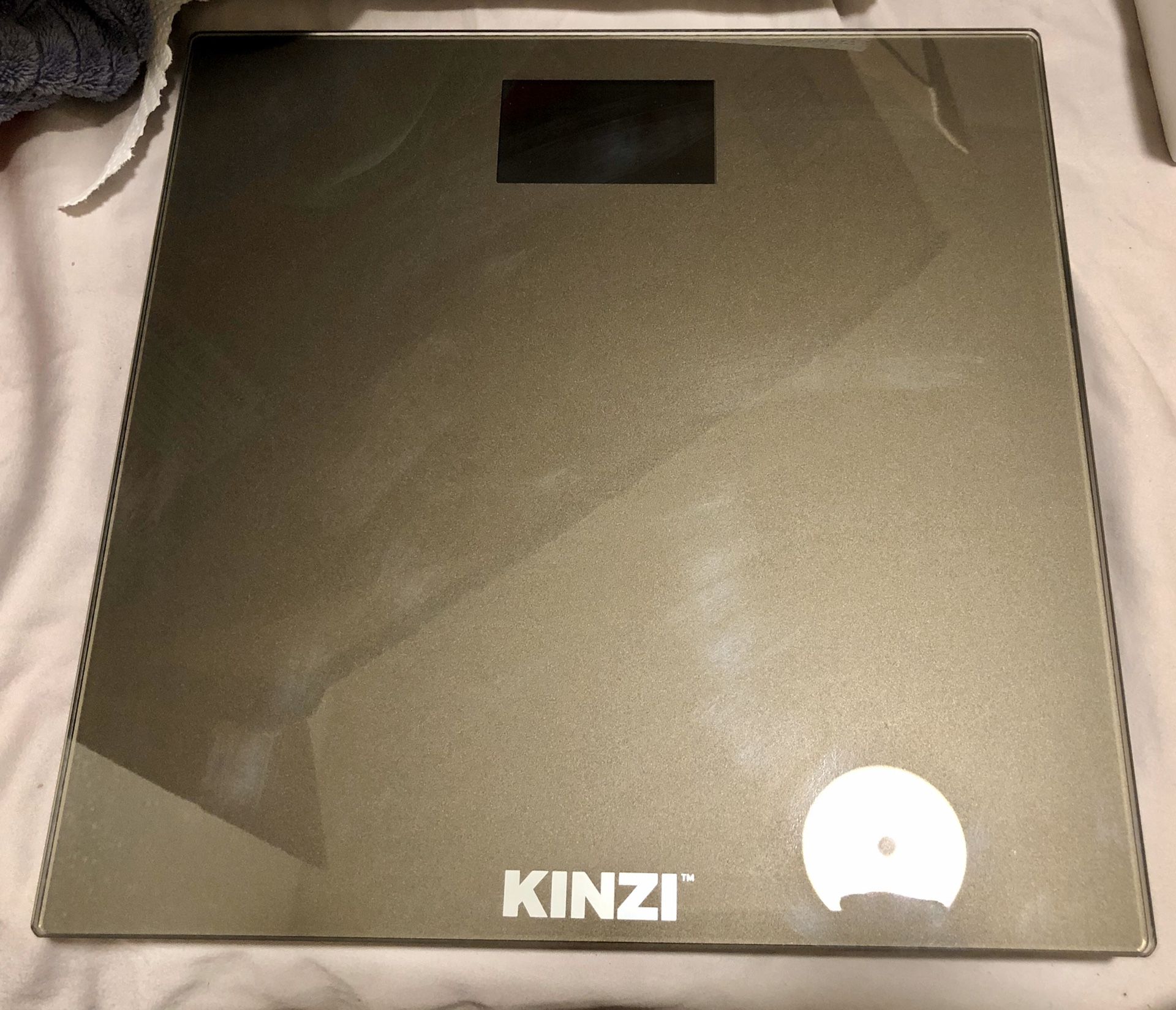 NEW!!! Never Used Kinzi Digital Scale w/Extra Large Lighted Display