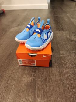 Nike FLEX Runner Size 9C