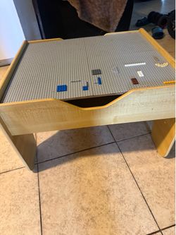 Lego table