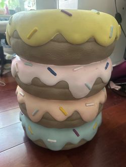 Donut Stool