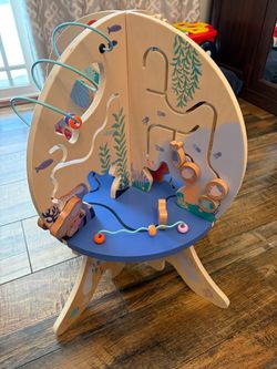 Manhattan Toy Deep Sea Adventure Toddler Activity Center