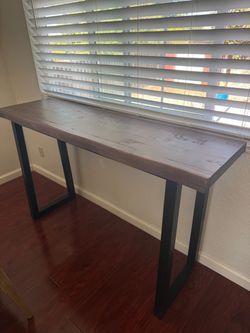 Bar height table