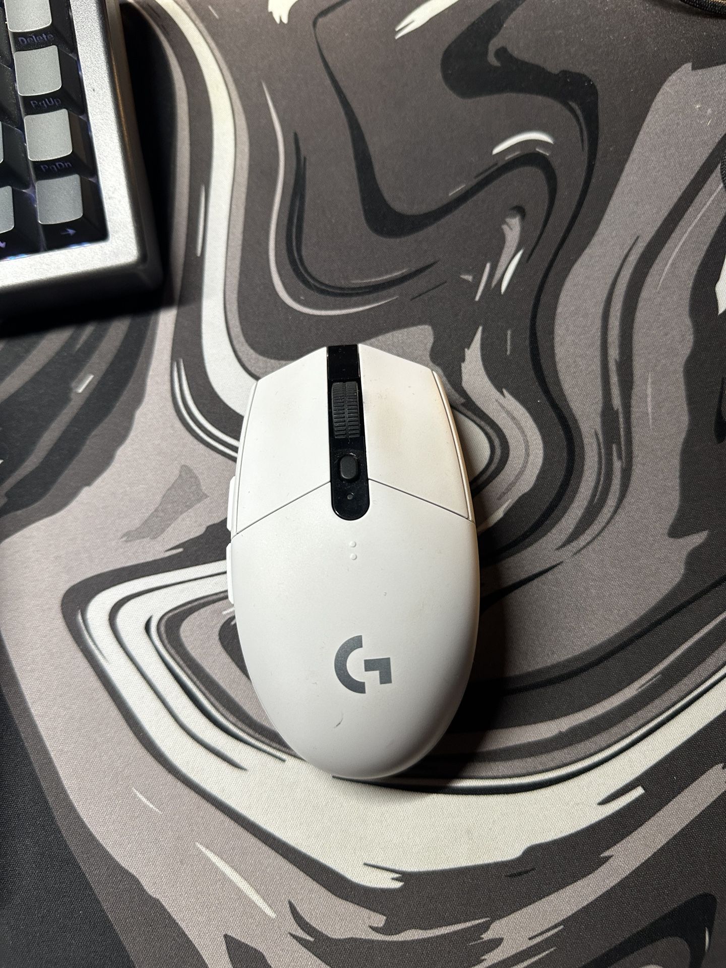 Logitech G305 Wireless Mouse