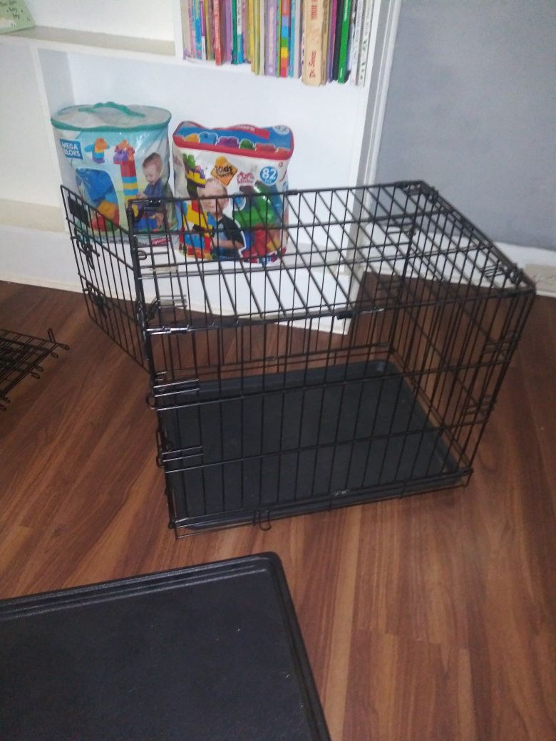 Like new small dog kennel make offer