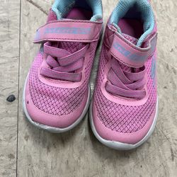 Girls Pink Sketchers 