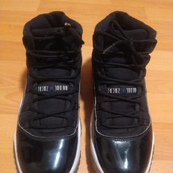 Jordan 11 Space Jam (2016) (6.5 Y)