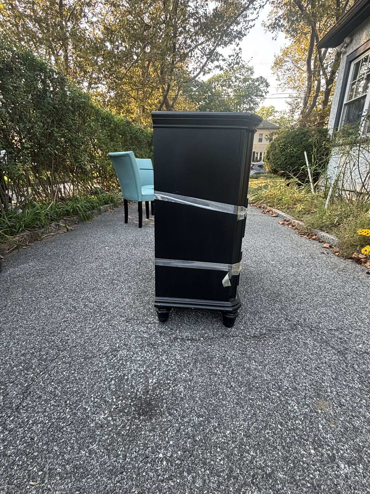 TV Stand Bureau 2 drawers And A Slot For The Electronics