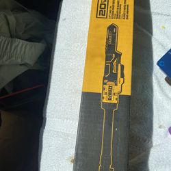 Dewalt 1/4” extended reach ratchet atomic compact series 20v BRAND NEW NEVER OPENED