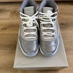 Jordan 11 Grey Size 10