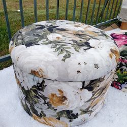 Ottoman Floral