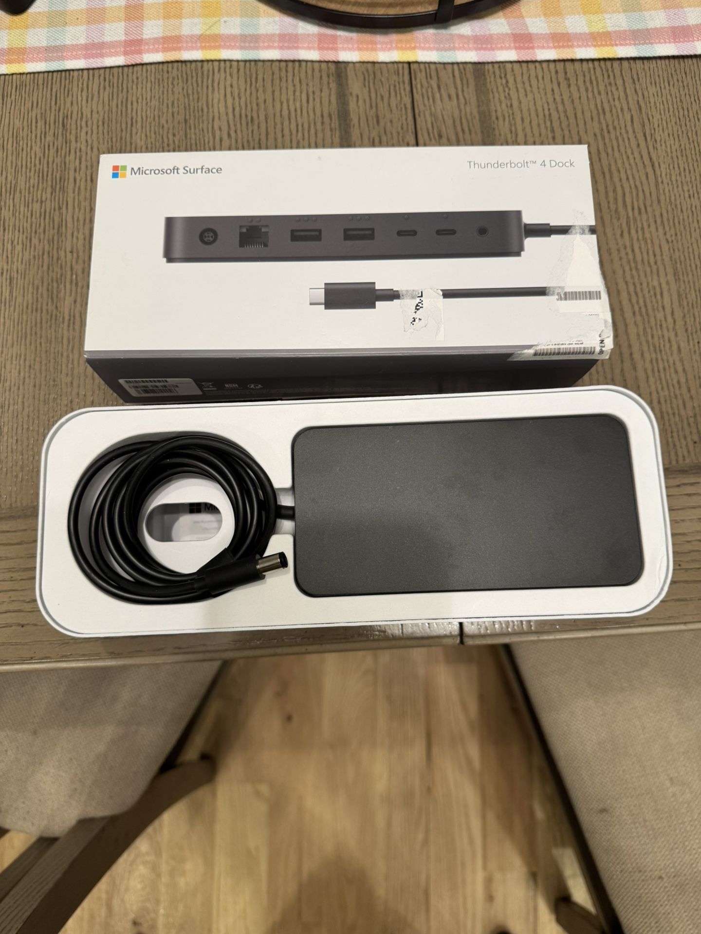 Microsoft Surface Thunderbolt 4 Dock