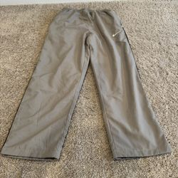 NWT Nike Men’s Windbreaker / Track Pants – Size S, Beige