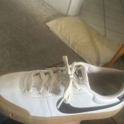 Nike Brand New Basically 