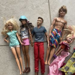 Barbie Dolls And Friends 