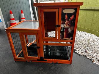 Wooden Rabbit Hutch