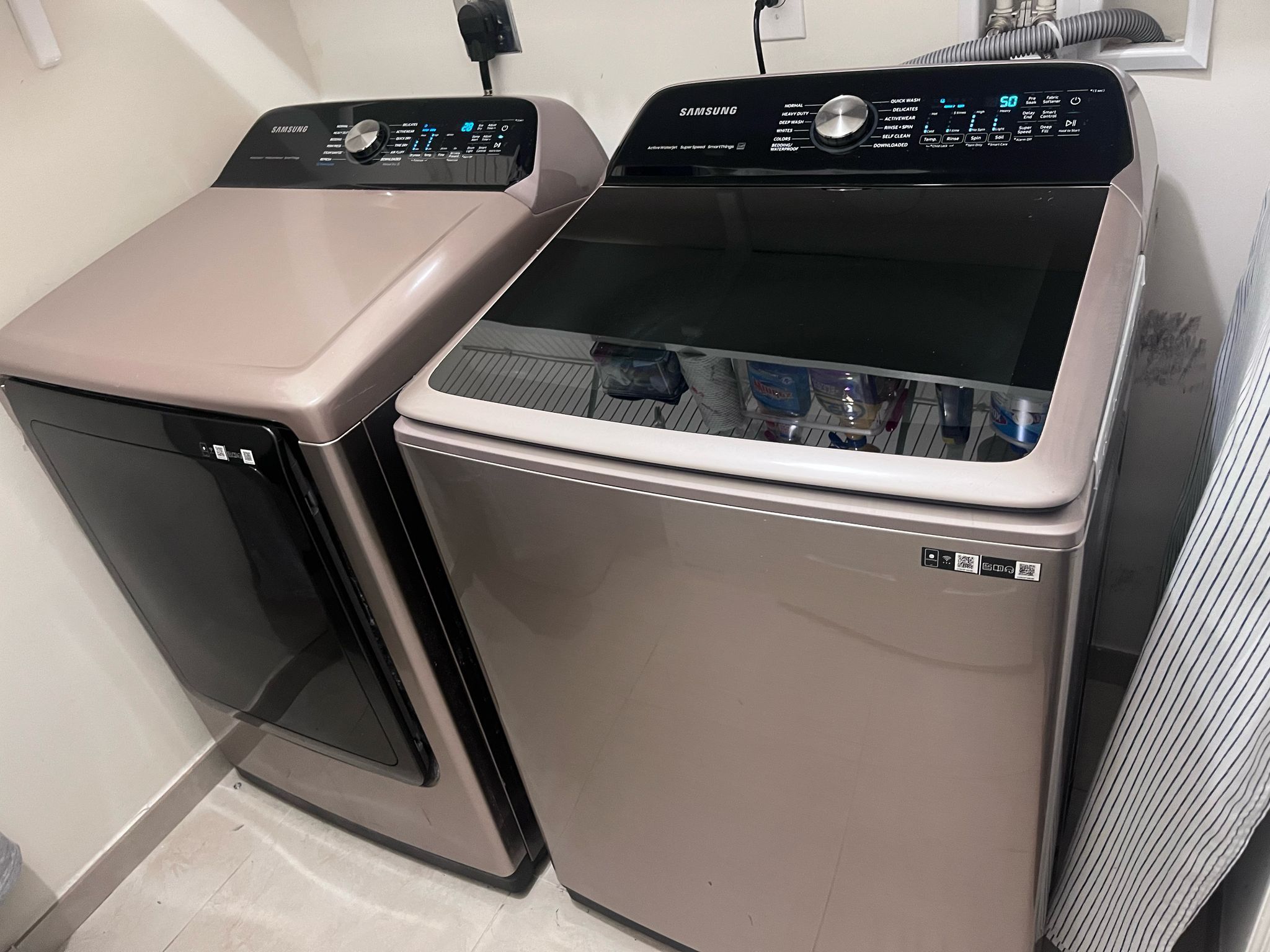 Washer And Dryer 