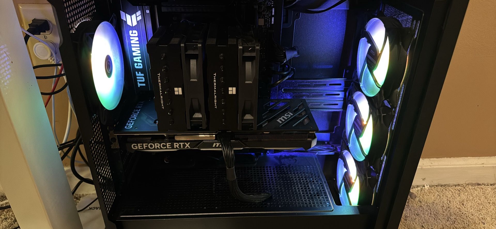 Gaming PC - Ryzen 7 4070 SUPER 32 GB 6400mhz ram 1 TB Store