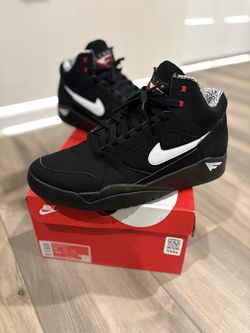 Nike flight lite size 12