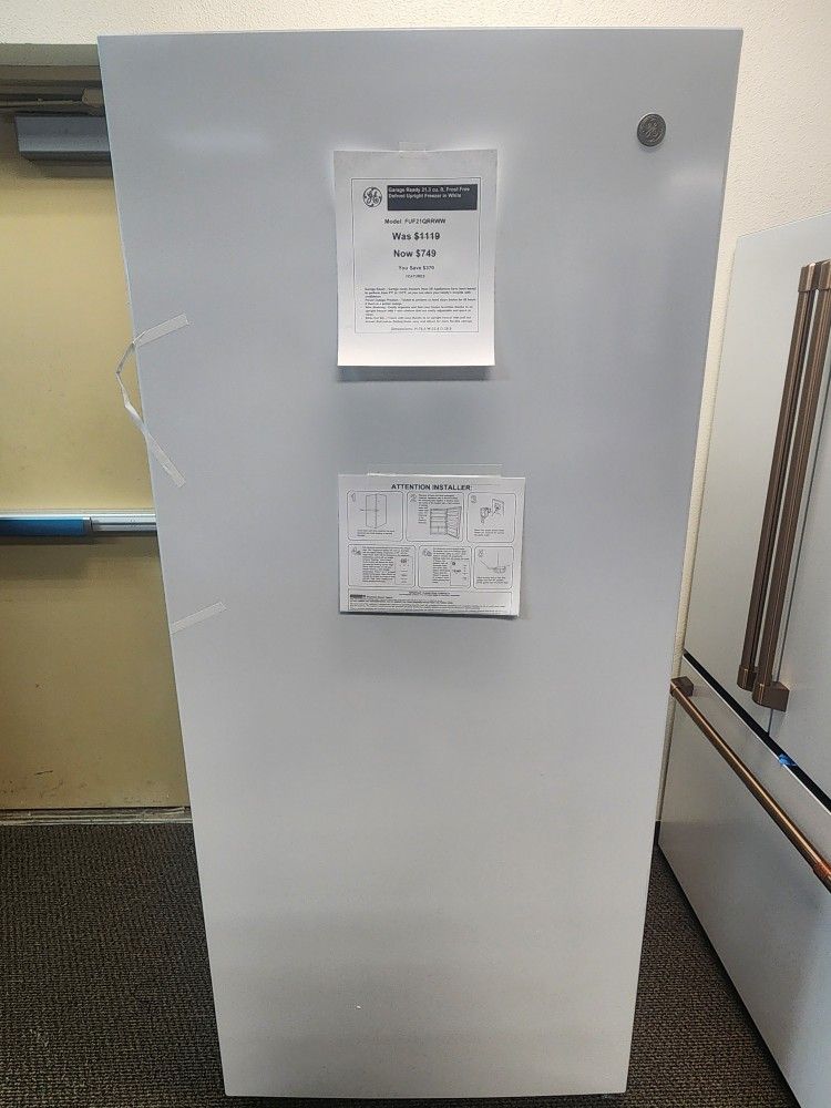 Garage Ready 21.3 cu.ft. Frost Free Defrost Upright Freezer in White