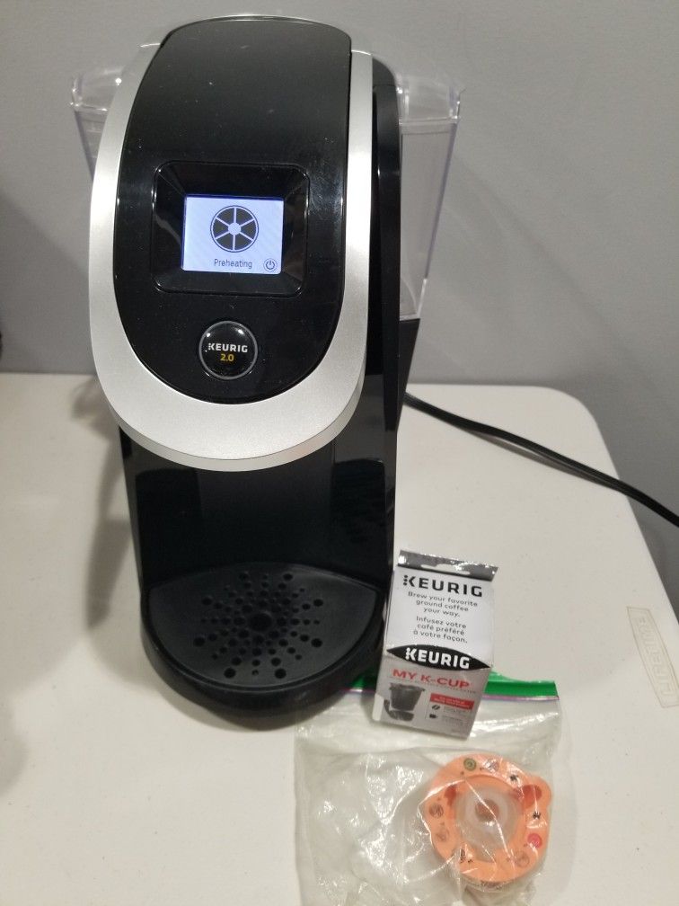 Keurig 2.0 K200 Origional Acessories And Holder