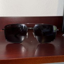Gucci sunglasses 
