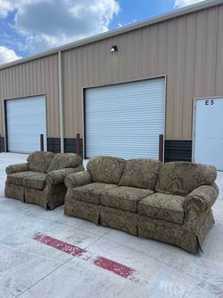 Matching Sofa Set