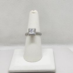 Brand New Sterling Silver 925 Square Gemstones Ring
