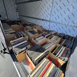 1000+ vinyl records lot