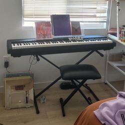 Electric Piano With Stool And Case 