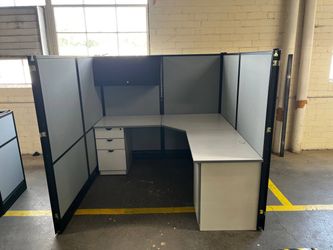 New L Shape Cubicle