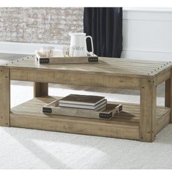 Coffee Table With Matching End Tables 