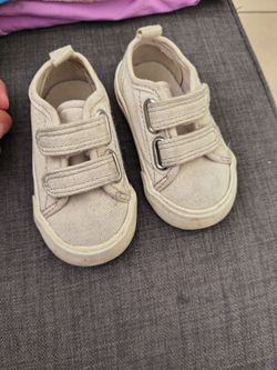 H&M toddler shoes