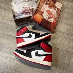 Jordan 1 Retro High OG “Black Toe Reimagined” (M)