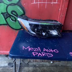 2016 2018 honda pilot halogen passenger right headlight oem