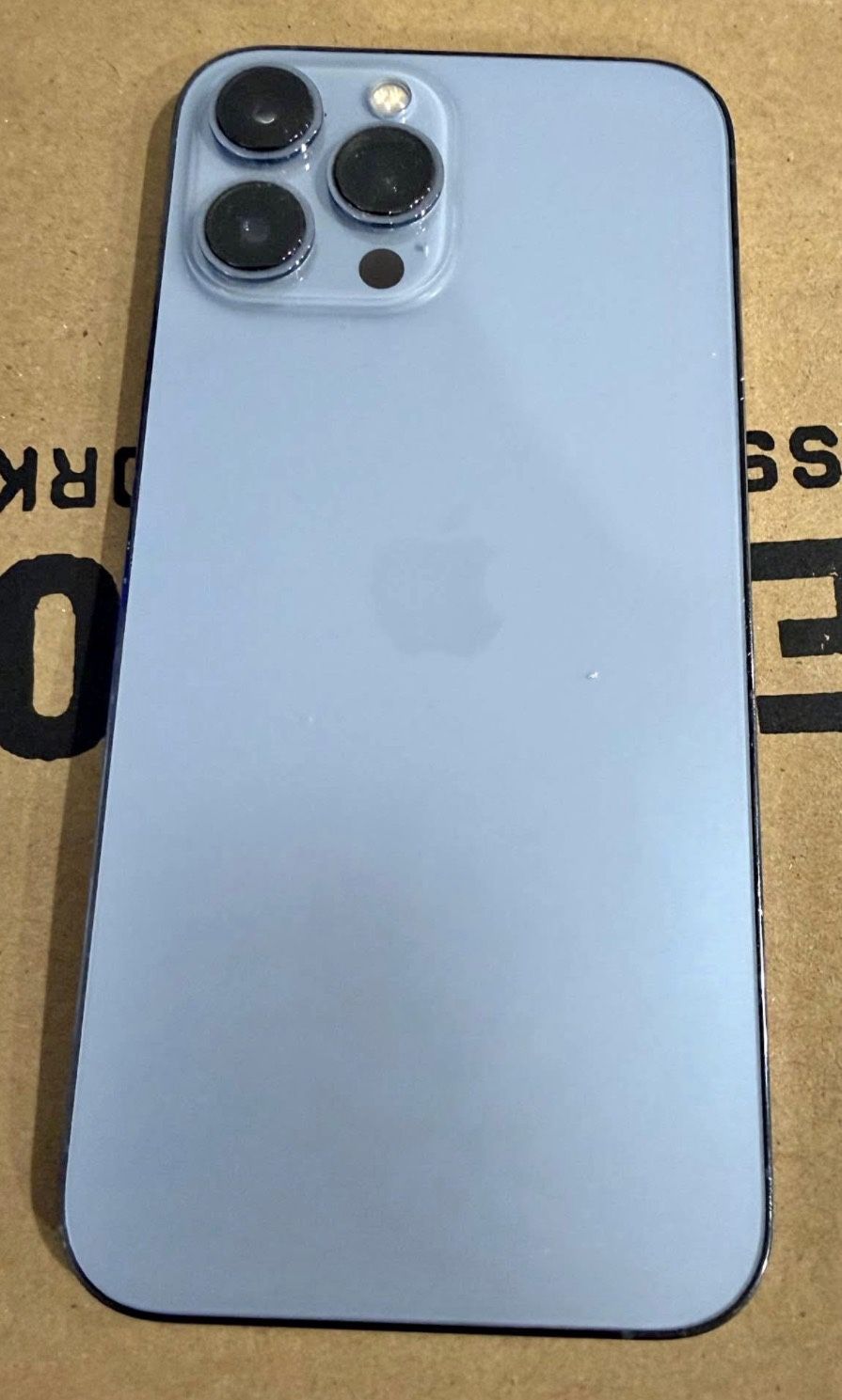 Apple iPhone 13 Pro Max – Sierra Blue