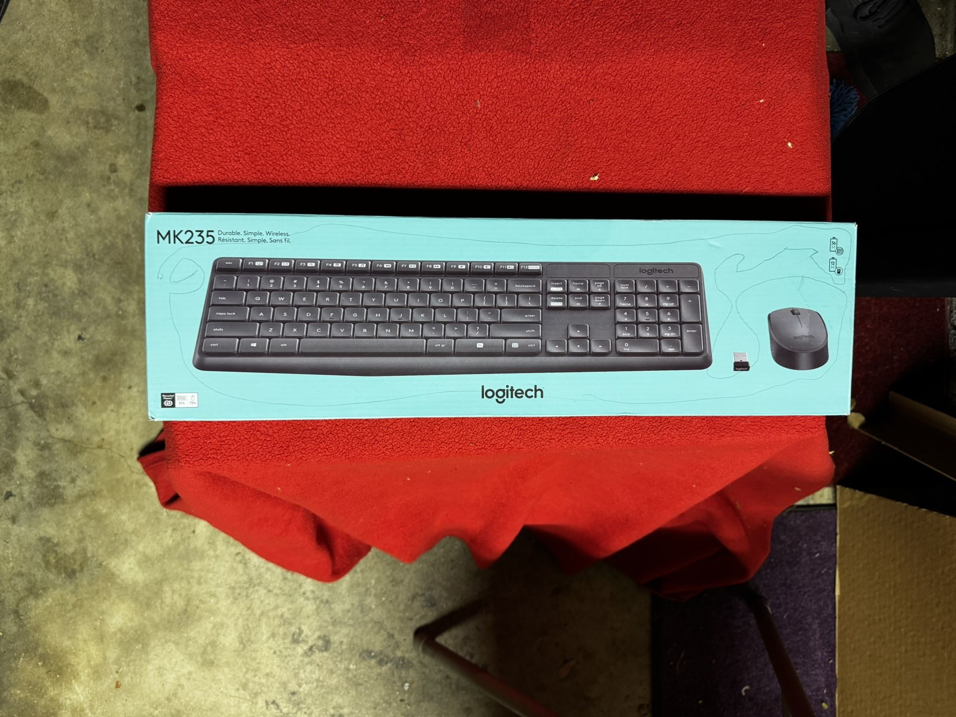 Logitech Mouse & Keyboard Wireless MK235