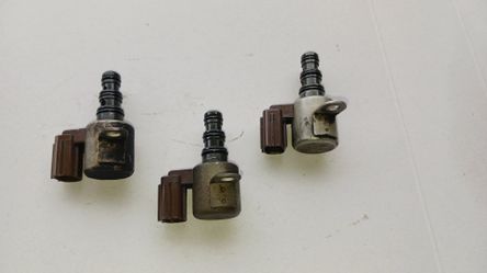 98-02 Honda Accord Automatic Transmission Solenoid 