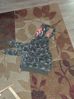 Bape hoodie size xL