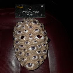 Eyes On You Mask